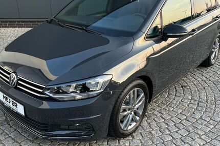 VW Touran 17.605 km 33.490 € Tostedt 21255
