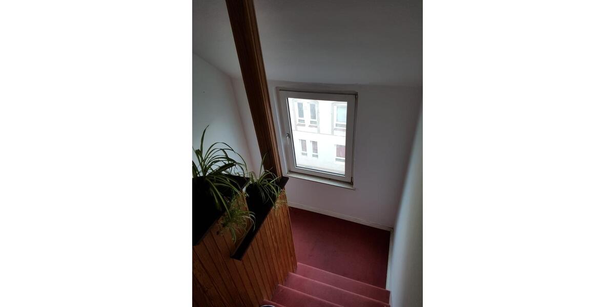 Dachgeschoßwohnung Flensburg - 2 Zimmer, 45 m&sup2;, 380&euro; | Angebot:25569808