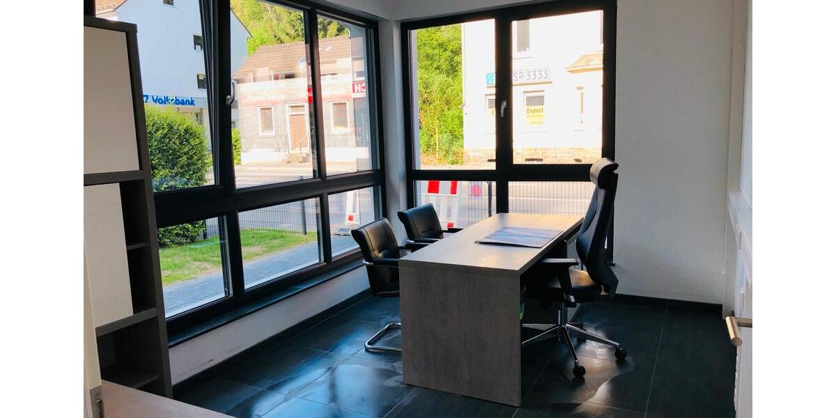 Gewerbeobjekt Gummersbach Berstig Süd - 2.200&euro; | Angebot:24613004