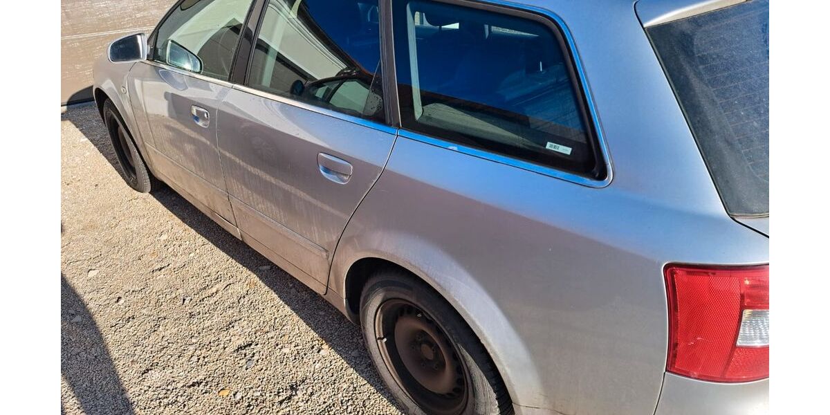 Audi A4 488.000 km 700 &euro; Nördlingen 86720