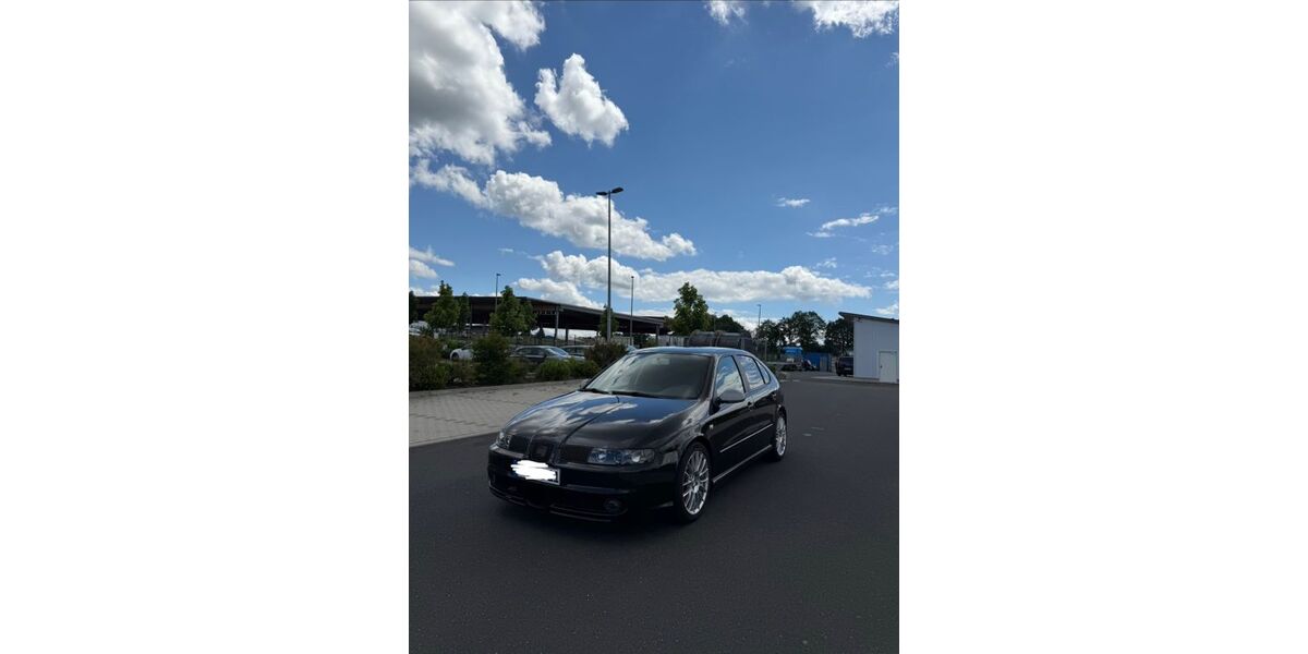 Seat Leon 263.000 km 4.500 &euro; Stadtallendorf 35260