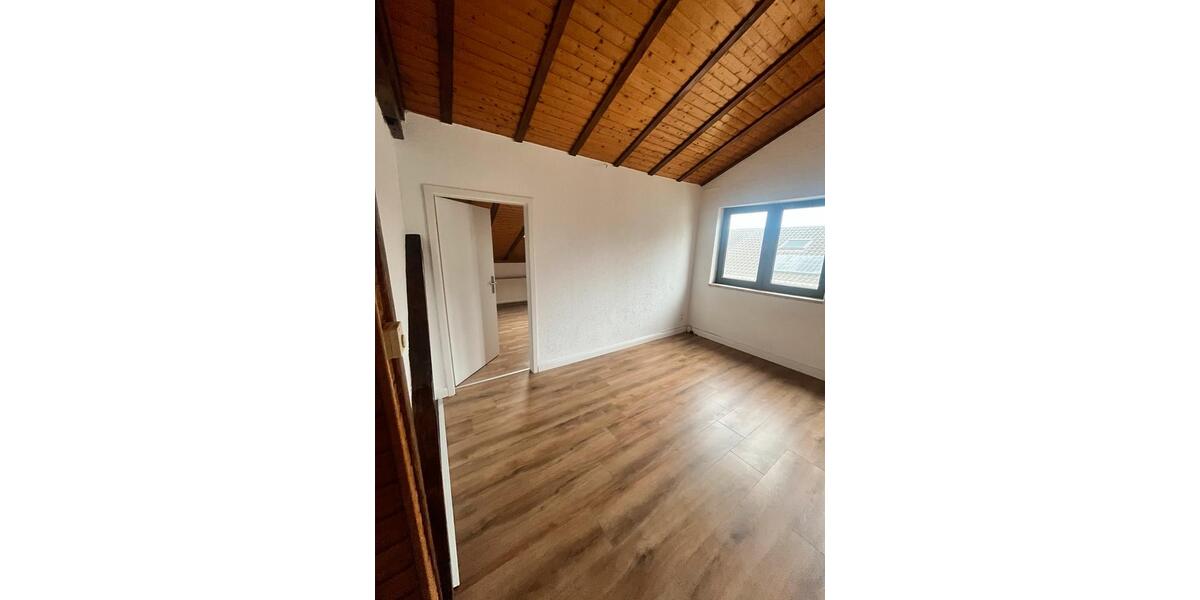 Dachwohnung in Gerlfangen 4 zimmer