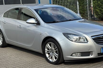 Opel Insignia 122.000 km 5.990 &euro; Oer-Erkenschwick 45739
