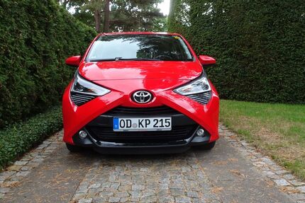 Toyota Aygo (X) 26.000 km 10.700 &euro; Schleswig-Holstein - Ammersbek 22949