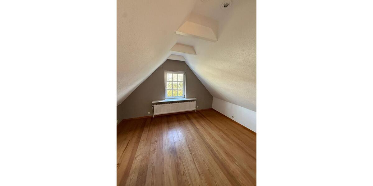 Einfamilienhaus Seevetal Holtorfsloh - 4.5 Zimmer, 120 m&sup2;, 2.500&euro; | Angebot:26337124