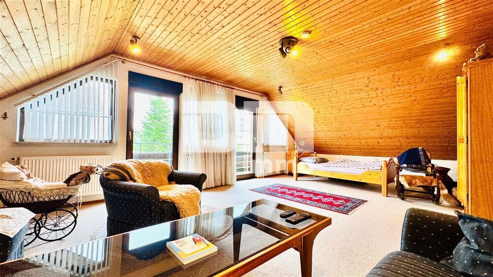 (R)eserviert!Großzügiges Einfamilienhaus in begehrter Lage mit Balkonen und Traumgarten - Einfamilienhaus Niestetal | Angebot:26935174