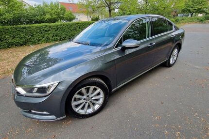 VW Passat 82.000 km 23.800 &euro; Berlin 12347