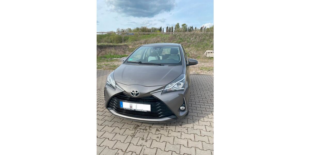 Toyota Yaris 54.641 km 13.500 &euro; Kruft 56642