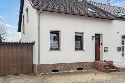 Familienfreundliche Doppelhaushälfte in ruhiger Sackgassenlage von Ensdorf 4 zimmer