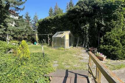 Grundstück zu verkaufen in Oelsnitz 30.000 € 1090 m² zimmer