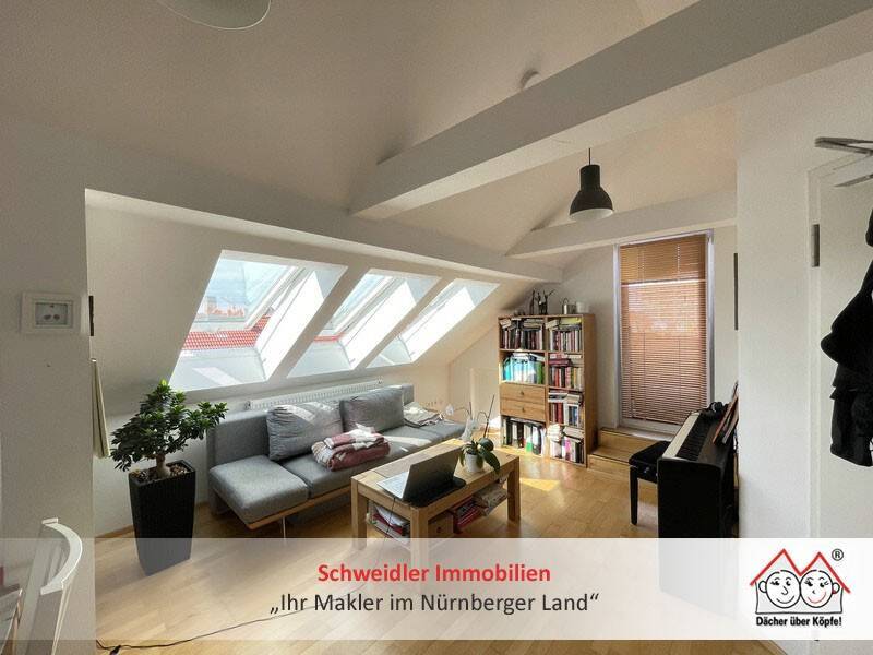 Über den Dächern von Johannis: Schöne 2-Zimmer-DG-Wohnung mit Dachbalkon zur Miete (5. OG)