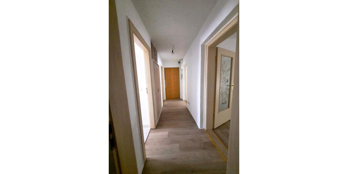 Etagenwohnung Hohenstein-Ernstthal Ernstthal - 3 Zimmer, 60 m&sup2;, 64.999&euro; | Angebot:20701981