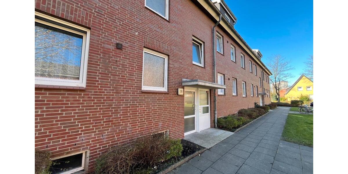 Gemütliche Wohnung unter'm Dach! 3 zimmer