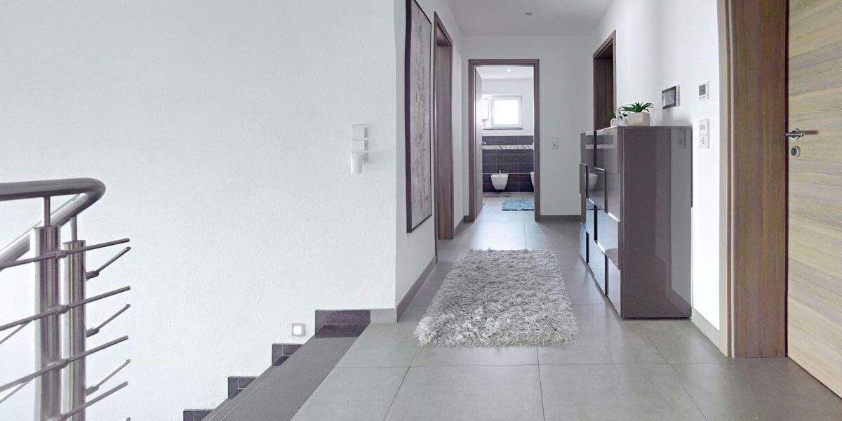 Einfamilienhaus Laupheim - 8 Zimmer, 255 m&sup2;, 1.199.000&euro; | Angebot:23482006