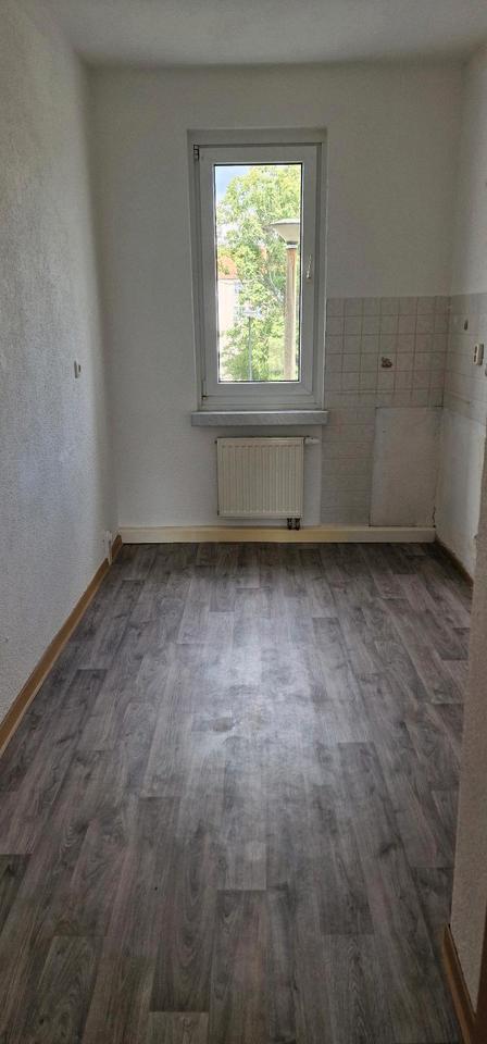 2 Zimmer mit Balkon
