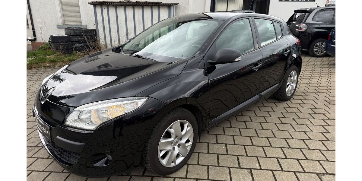 Renault Megane 152.000 km 3.890 &euro; ERTINGEN 88521