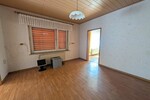 Großes Grundstück in Hüllhorst: Einfamilienhaus mit Potenzial zur Neugestaltung - Grundstück Hüllhorst | Angebot:26905367