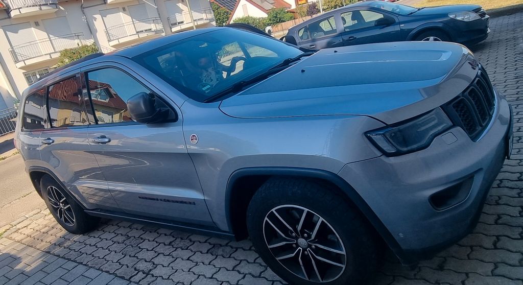 Jeep Grand Cherokee 111.500 km 20.000 &euro; Kissing 86438