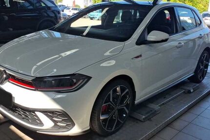 VW Polo 63.921 km 23.730 &euro; Wolfratshausen 82515
