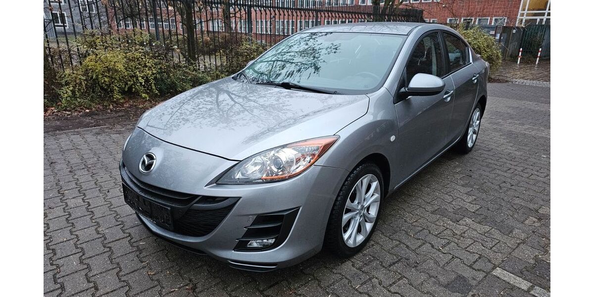 Mazda 3 79.000 km 8.490 &euro; Berlin 13353