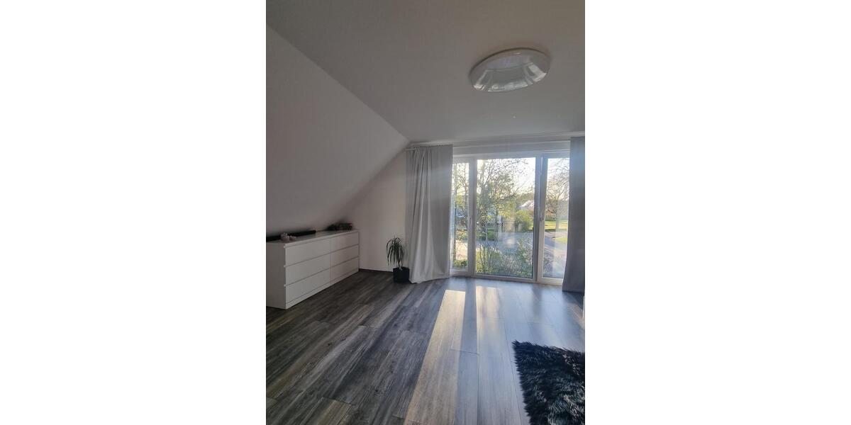 Etagenwohnung Tarp - 3 Zimmer, 97 m&sup2;, 1.015&euro; | Angebot:26345726