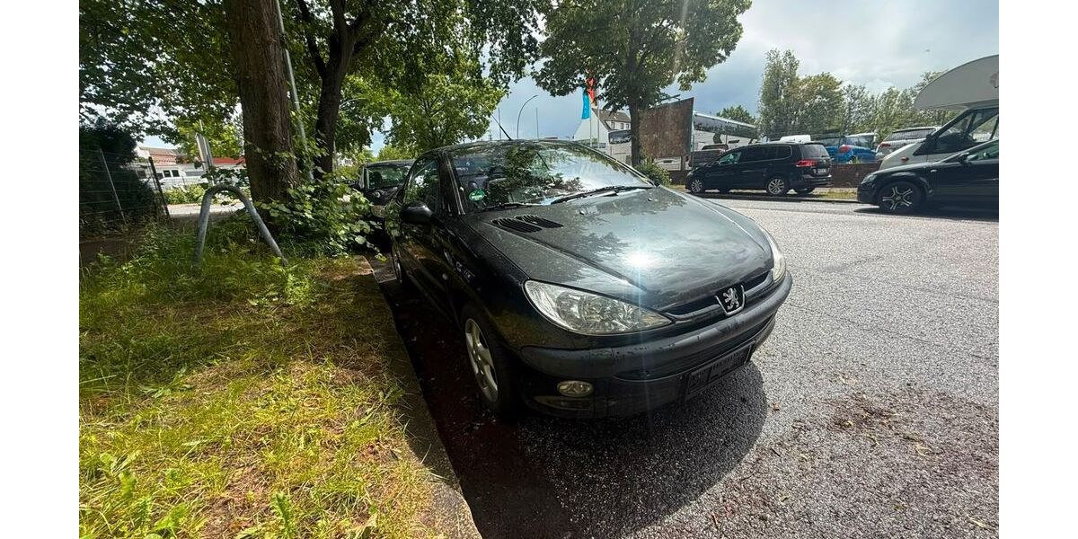 Peugeot 206 180.111 km 750 &euro; Hamburg 20539