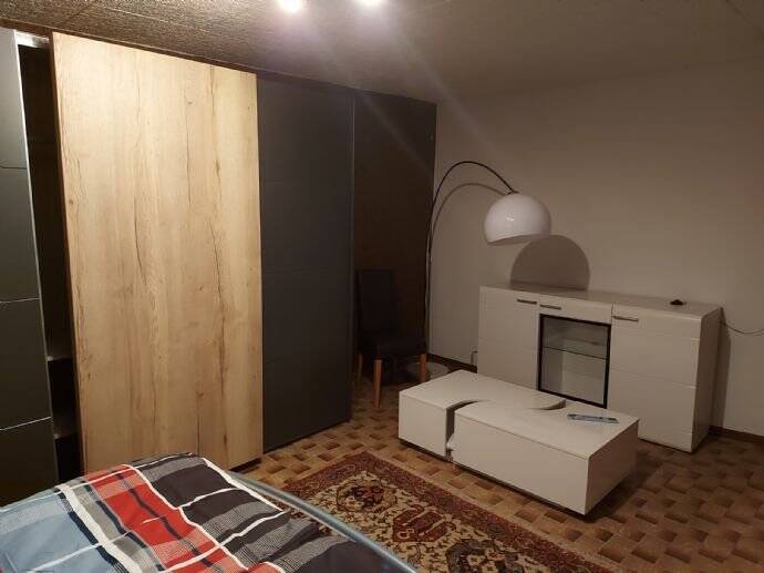 Mehrfamilienhaus, Wohnhaus Leingarten Großgartach - 8 Zimmer, 250 m&sup2;, 3.000&euro; | Angebot:25780397