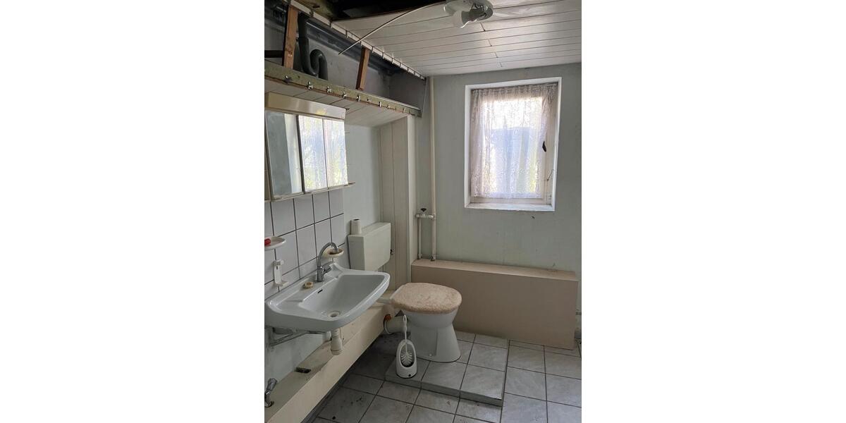 Einfamilienhaus Neubukow - 3 Zimmer, 120 m&sup2;, 230.000&euro; | Angebot:27128371