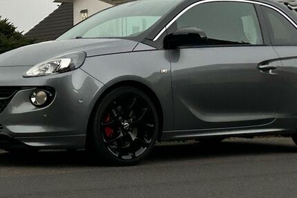 Opel Adam 75.000 km 12.990 € Vacha 36404
