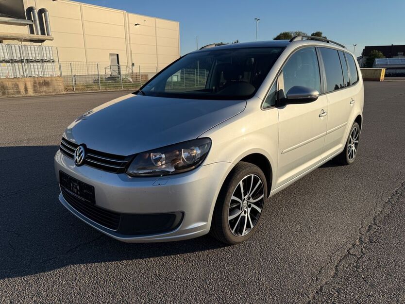 VW Touran 168.000 km 11.990 € Walldürn 74731