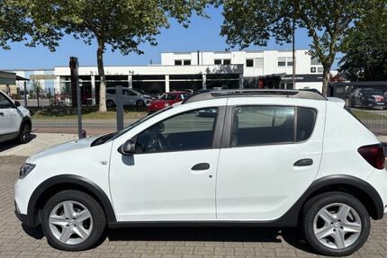 Dacia Sandero 96.500 km 8.490 &euro; Buxtehude 21614