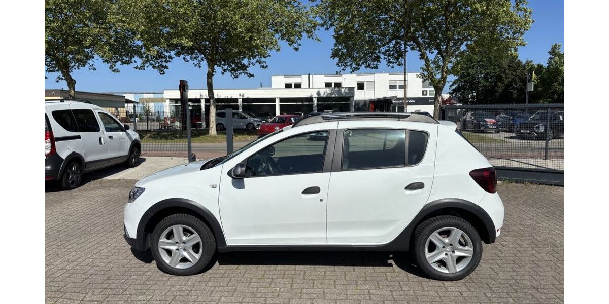 Dacia Sandero 96.500 km 8.490 &euro; Buxtehude 21614