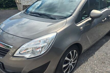 Opel Meriva 100.000 km 6.290 € Mannheim 68305