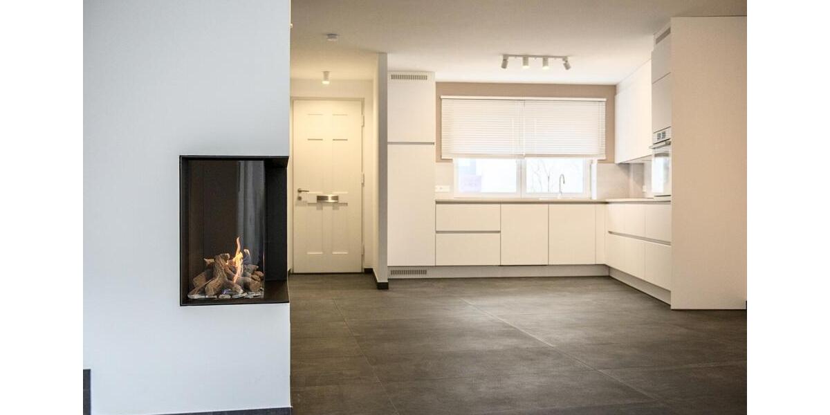 Einfamilienhaus Hilden - 3 Zimmer, 122 m&sup2;, 2.340&euro; | Angebot:23459204