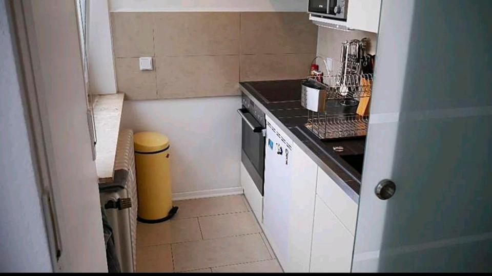 Etagenwohnung Wiesbaden Biebrich - 1 Zimmer, 38 m&sup2;, 145.000&euro; | Angebot:25332534