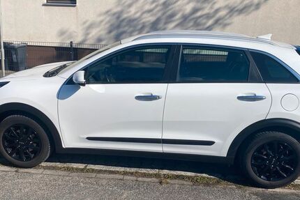 Kia Niro 89.000 km 18.500 &euro; Nürnberg 90427