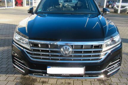 VW Touareg 191.000 km 27.890 &euro; Karlsruhe 76131