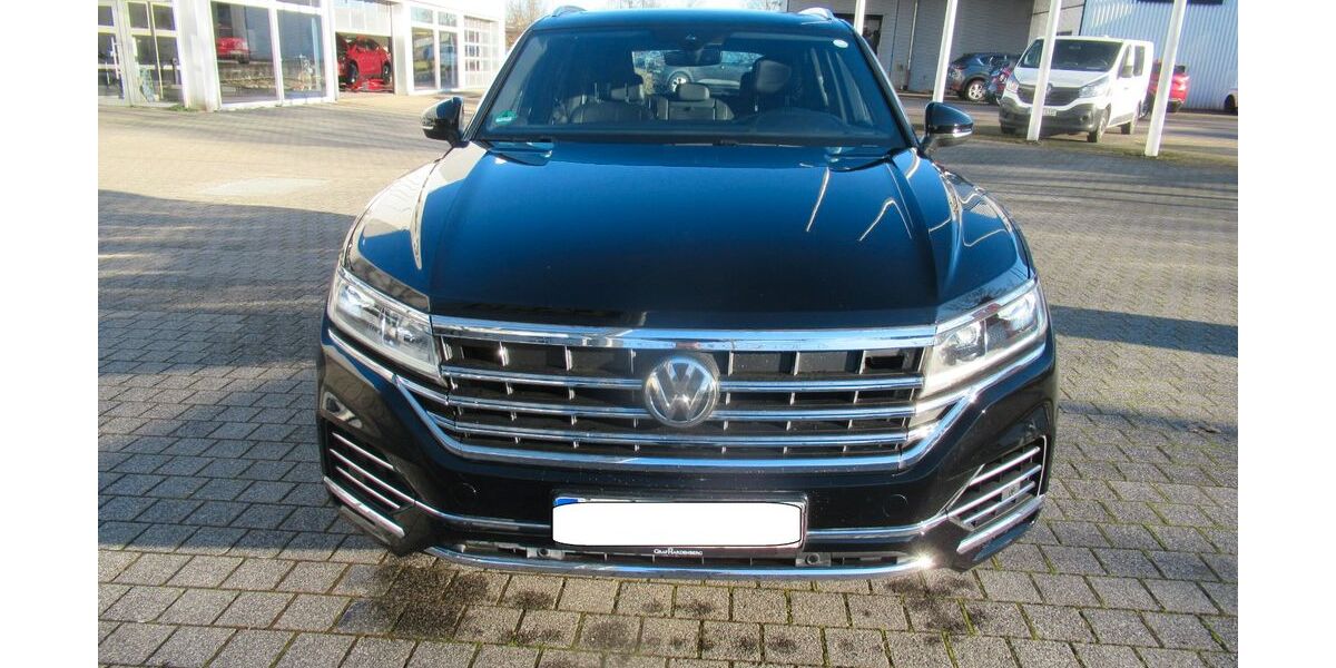VW Touareg 191.000 km 27.890 &euro; Karlsruhe 76131