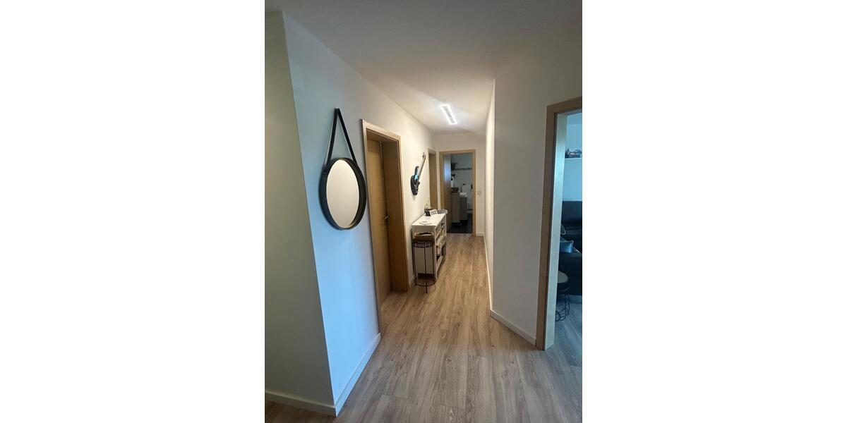 Etagenwohnung Geldern - 3.5 Zimmer, 83 m&sup2;, 913&euro; | Angebot:26414726