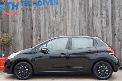 Peugeot 208 172.379 km 3.300 &euro; Bad Bentheim 48455