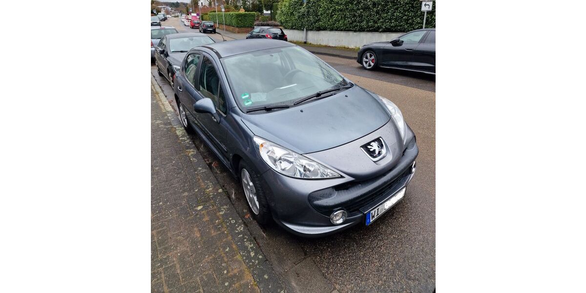 Peugeot 207 35.308 km 6.000 &euro; Wiesbaden 65189