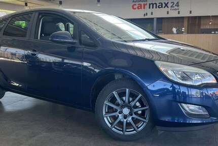 Opel Astra 82.000 km 5.740 &euro; Cadolzburg 90556