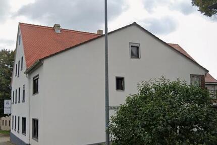 Haus Weihenzell - 7 Zimmer, 500 m&sup2;, 270.000&euro; | Angebot:26775936