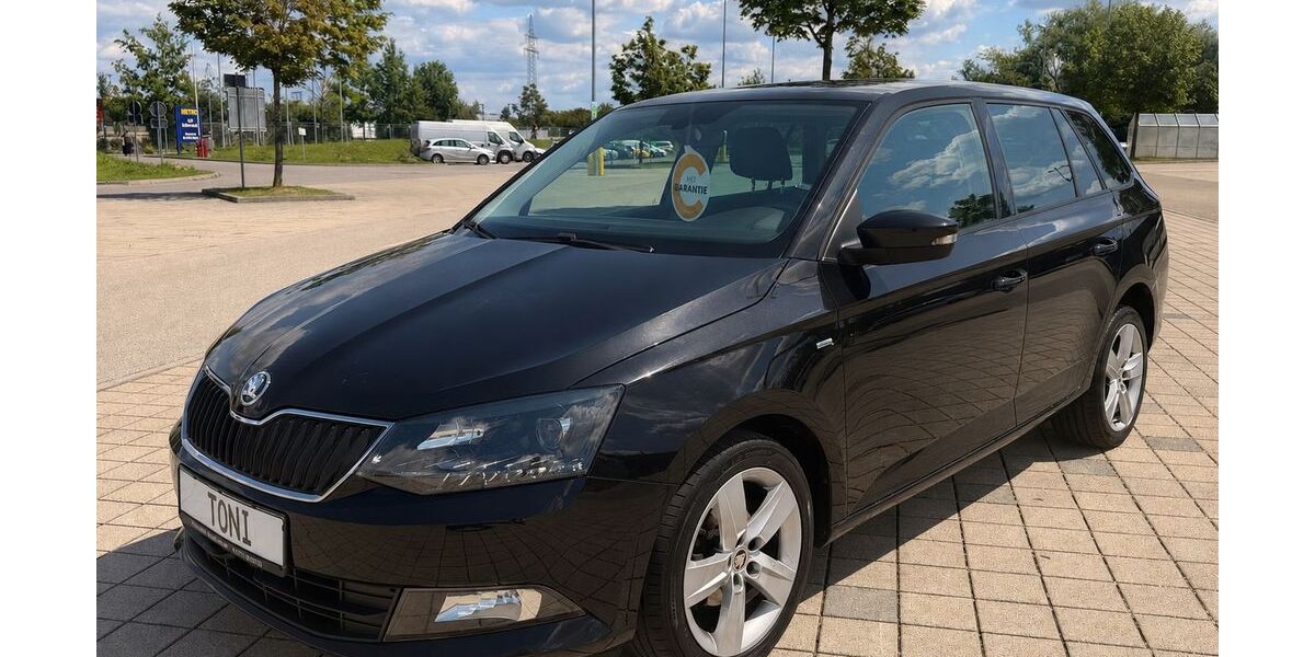 Skoda Fabia 198.000 km 7.490 &euro; München 81243