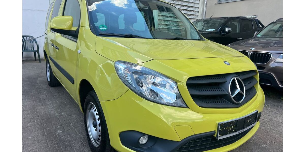 Mercedes-Benz Citan 95.000 km 8.990 &euro; Berlin 13581