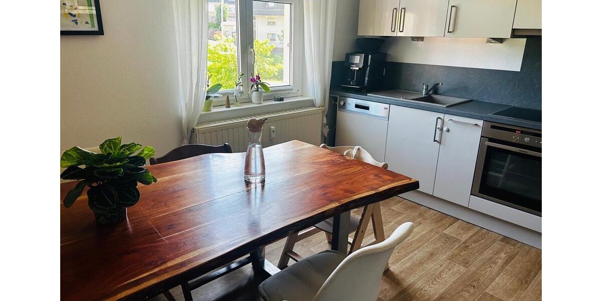 Etagenwohnung Greiz - 3 Zimmer, 69 m&sup2;, 610&euro; | Angebot:24876854