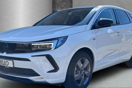 Opel Grandland (X) 10.189 km 18.990 &euro; Neumünster 24536