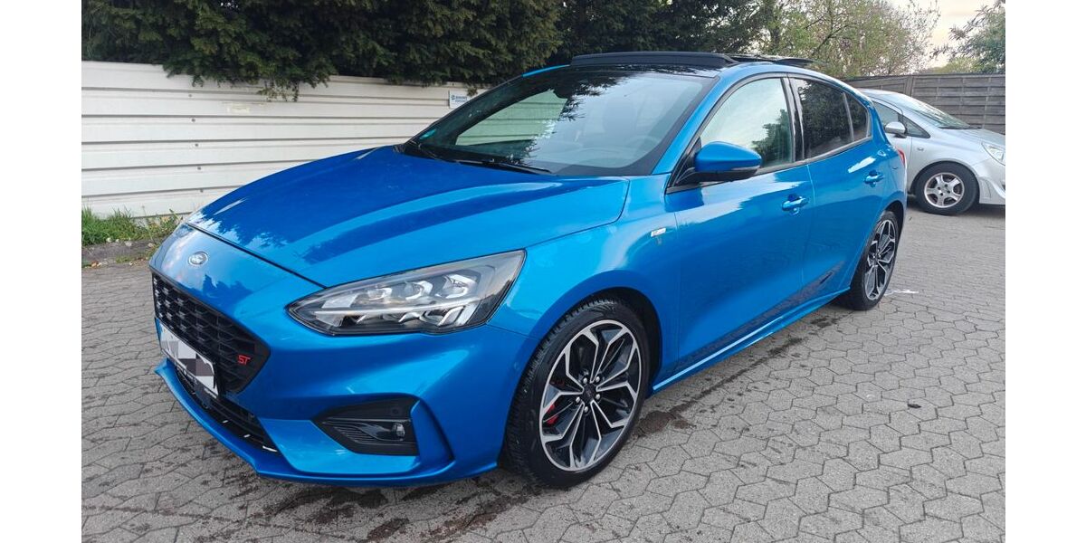 Ford Focus 33.550 km 16.499 &euro; Langenhagen 30855