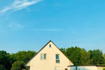 Haus Schönefeld - 5 Zimmer, 120 m&sup2;, 2.250&euro; | Angebot:25231533