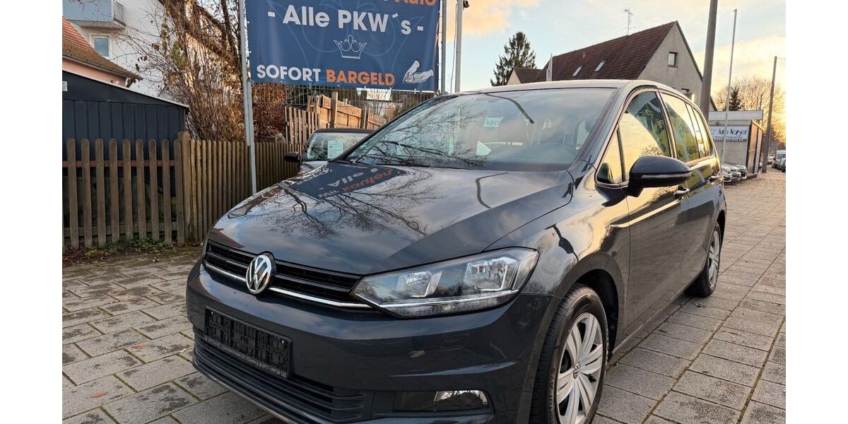 VW Touran 185.000 km 12.499 &euro; Nürnberg 90482